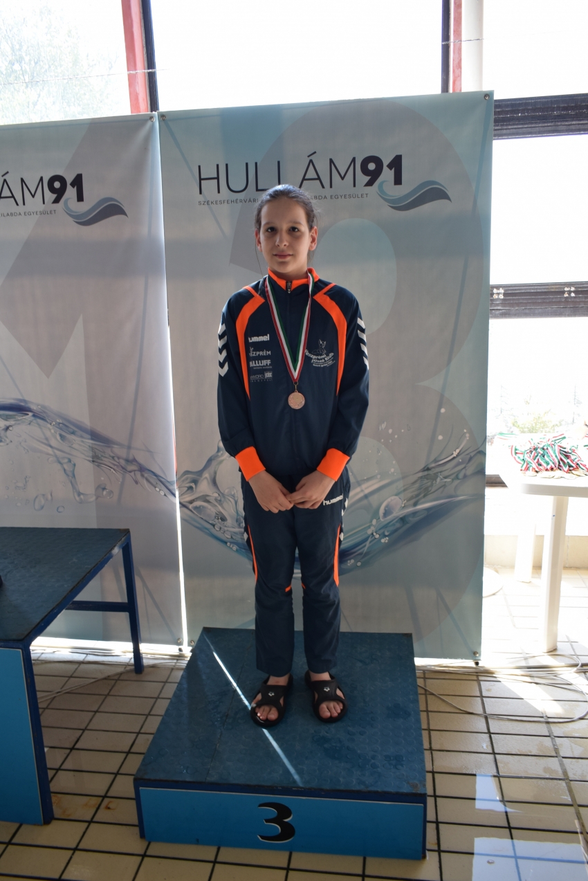 Székesfehérvár,2017.04.29-30 - Veisz Dóra, 100m pillangó, 3.hely Székesfehérvár,2017.04.29-30 - Veisz Dóra, 100m pillangó, 3.hely