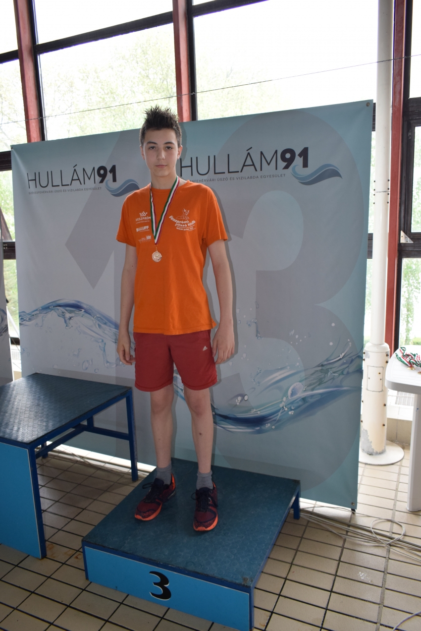 Székesfehérvár,2017.04.29-30 - Bánó Szabolcs, 400m gyors, 3.hely Székesfehérvár,2017.04.29-30 - Bánó Szabolcs, 400m gyors, 3.hely